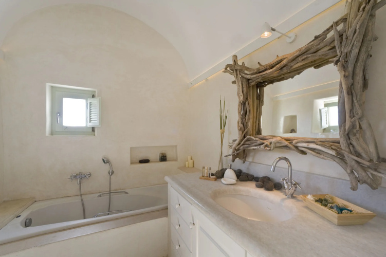 Blackrock Villa