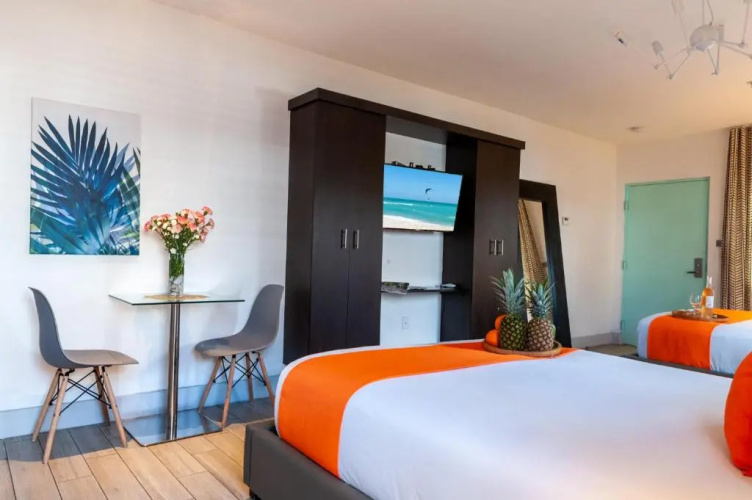 Seaside All Suites Hotel