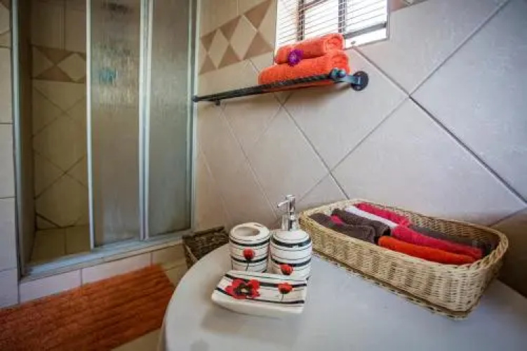 Manzini Cottage