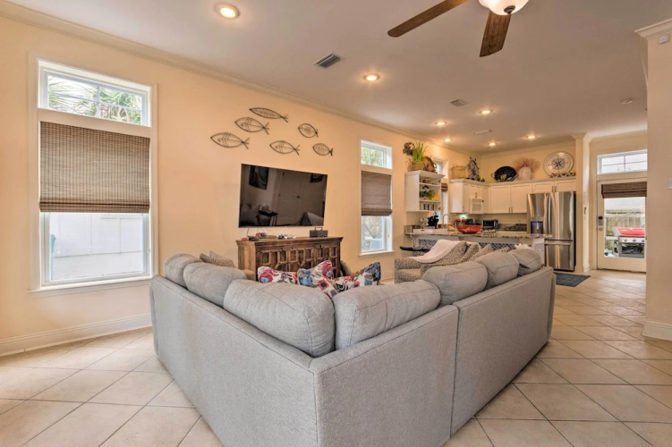 Upscale Getaway w/ Pool & Golf Cart