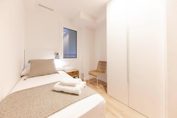 Bravissimo Falcó, 3 bedrooms and balcony
