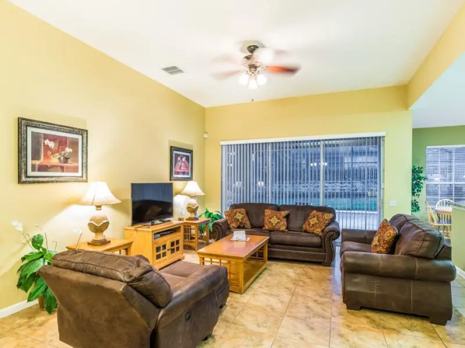 7754 TOSTETH Windsor Hills Apartment