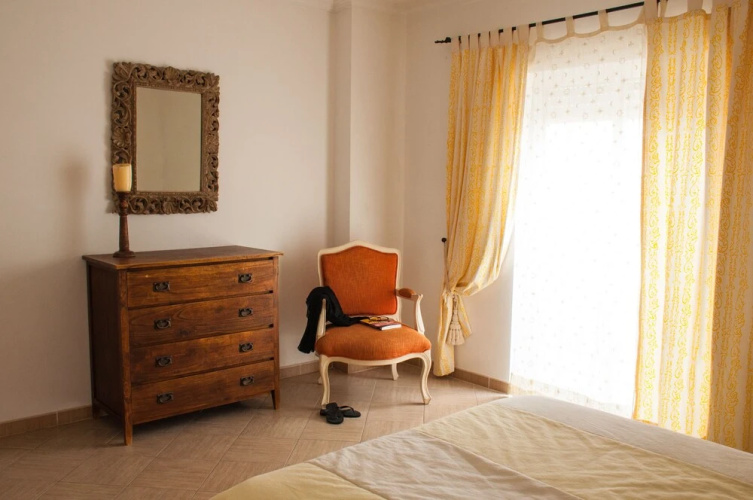 Filipas Apartment by Algarkasa