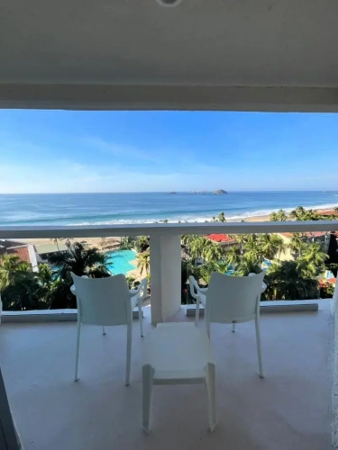 Premier Double room with balcony and oceanfront