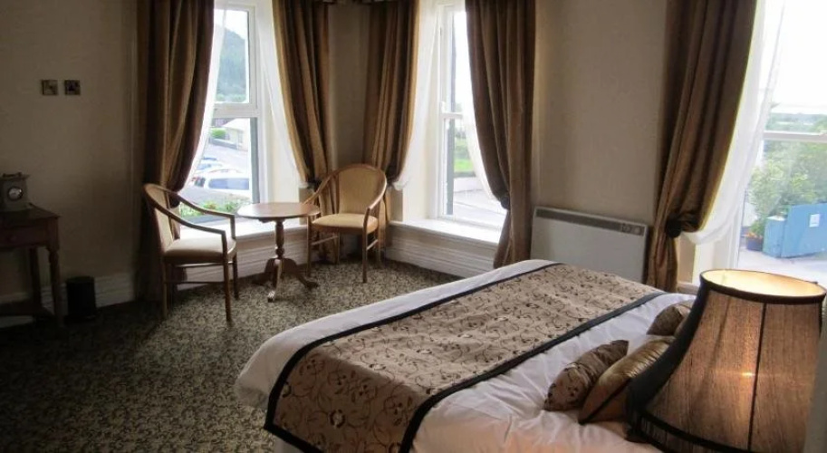 Towers Hotel