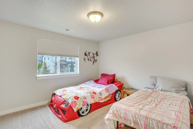 3 Bedrooms Cottage