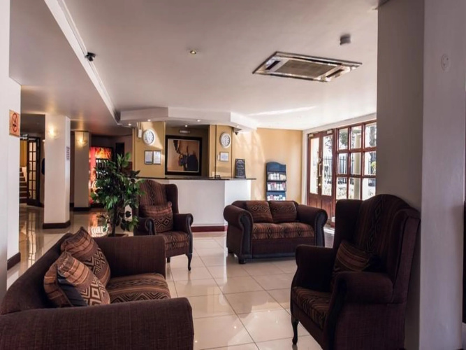 Airport Inn and Suites