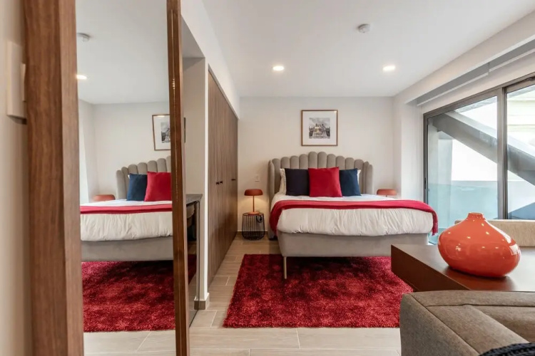 Casai Roma 1 BR Chic Hideaway