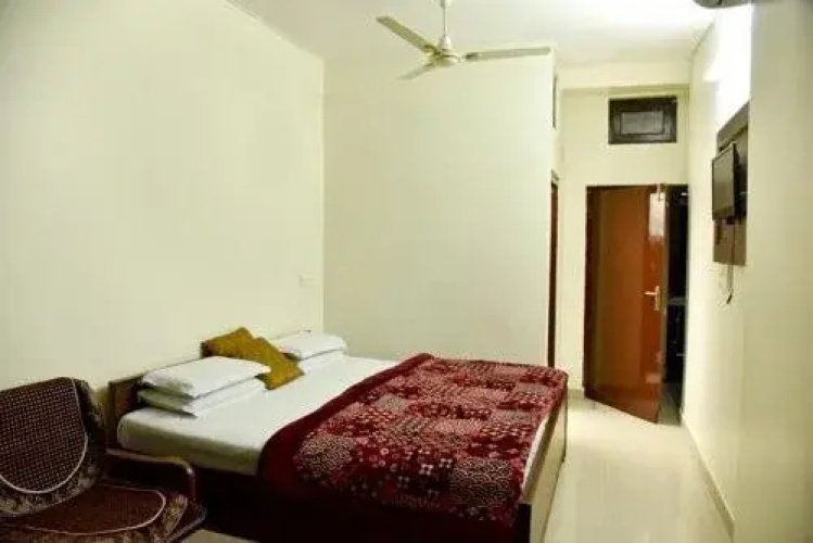 Ram Lodge