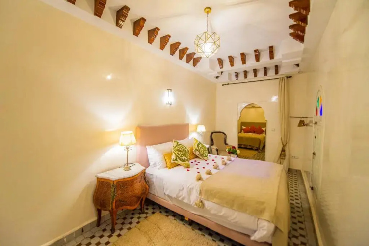 Riad lamin