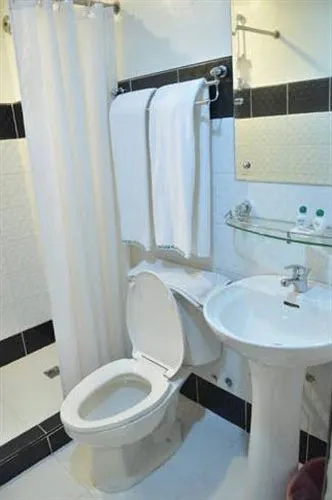Garden Plaza Suites