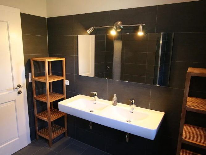 Comfortable Apartment in Brixen im Thale With Ski Storage