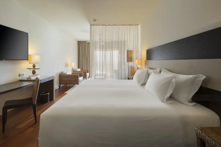 Twin Junior Suite with sea view