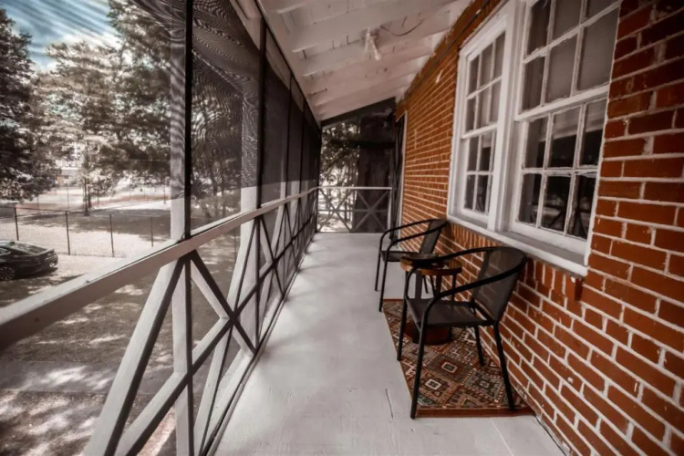 Historic Hill Apt1