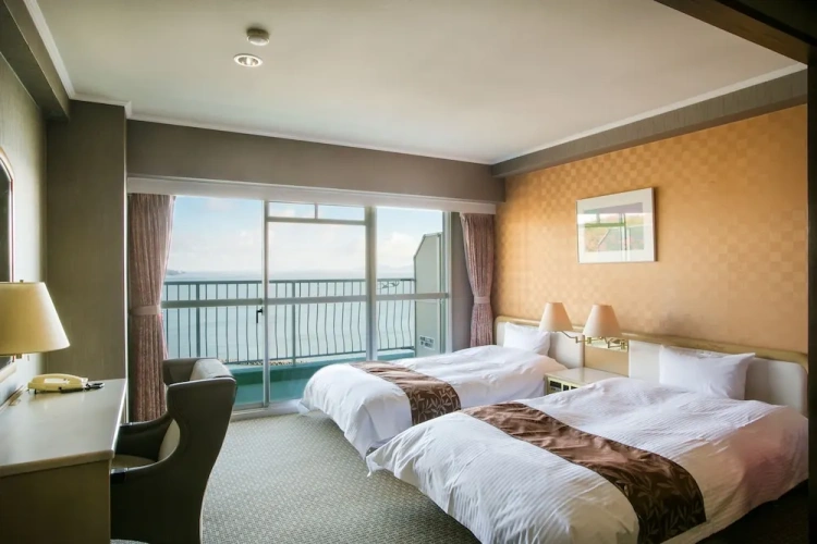 Standard room with ocean view