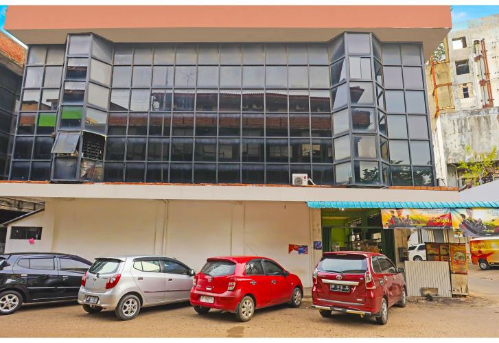 Hotel O Paris Syariahneartempat Makan Pagi Sore Nohil - Batam