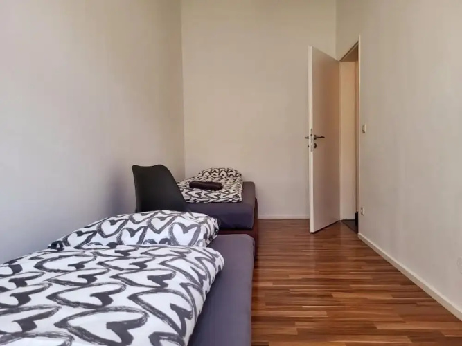 Apartment Schweglerstraße