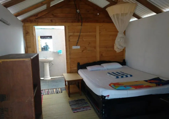 Saxony Huts