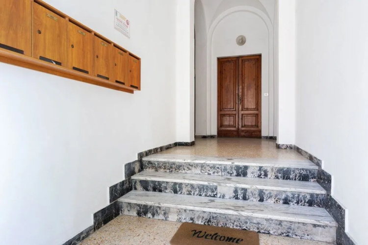 Arno River Bright Apartment