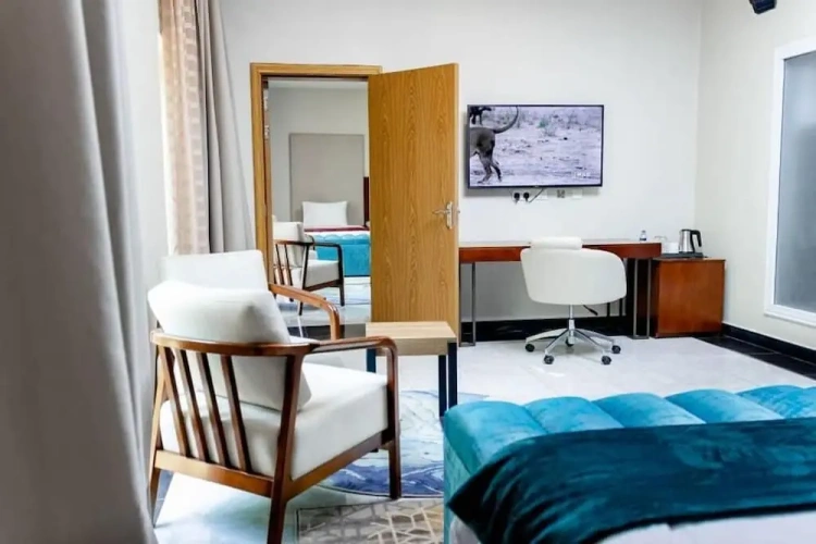 Standard Suite