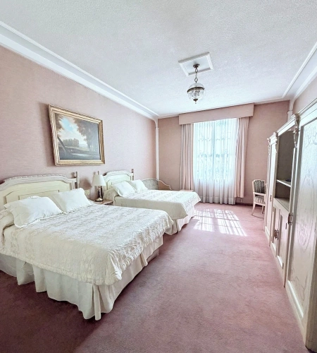 Double Suite