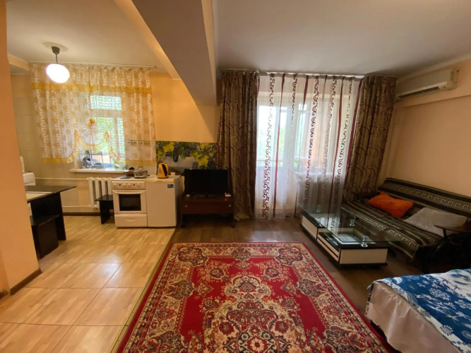 Loco Apartments