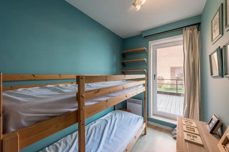 2 Bedrooms Apartment