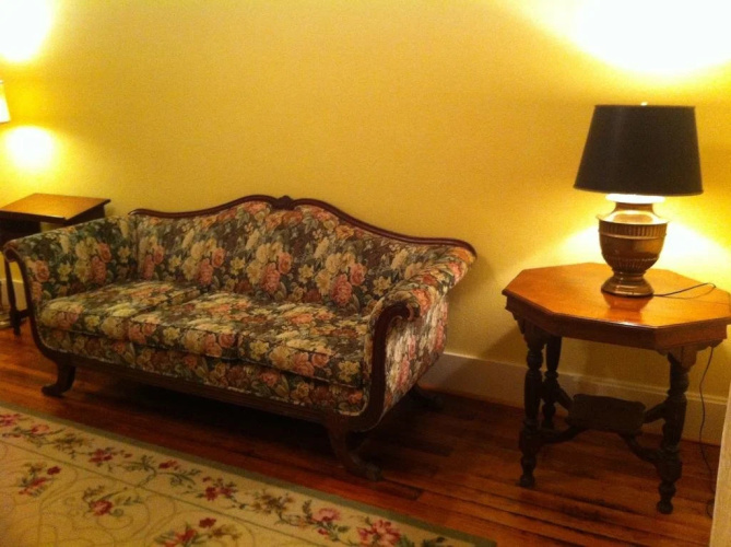 Brooks House Suites