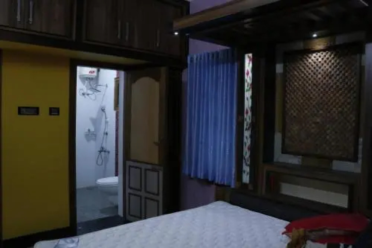 898 House