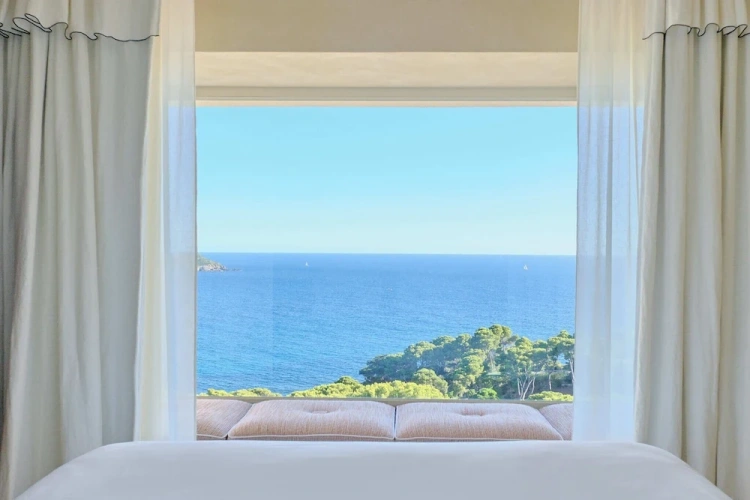 Premium room
