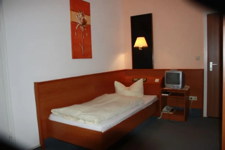 Economy Single room