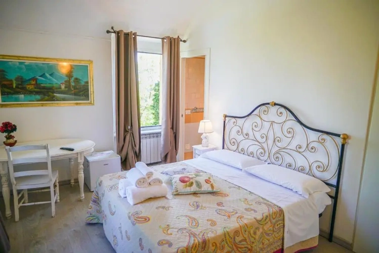 Economy Double room with view