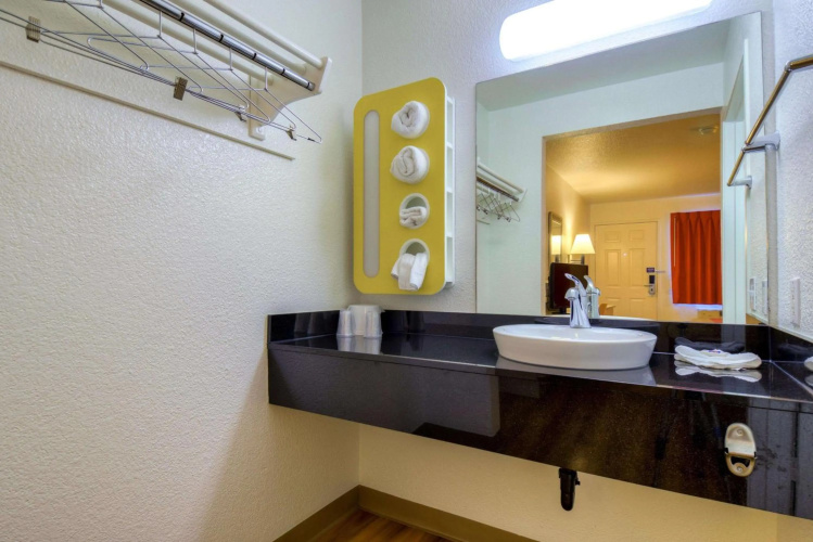 Motel 6 Los Angeles - San Dimas photo 10