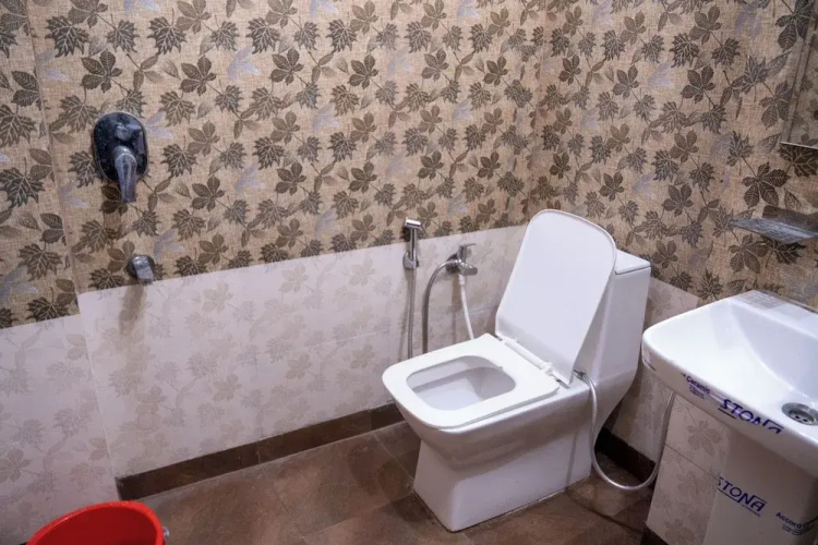 Sr Guest House