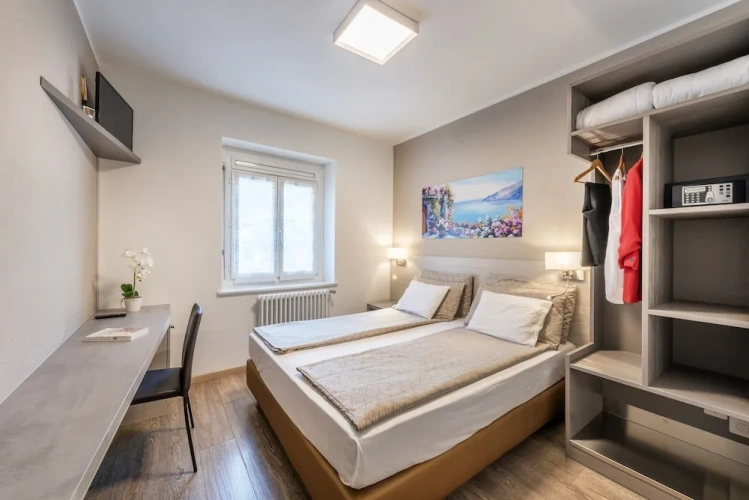 Standard Double room with mountain view