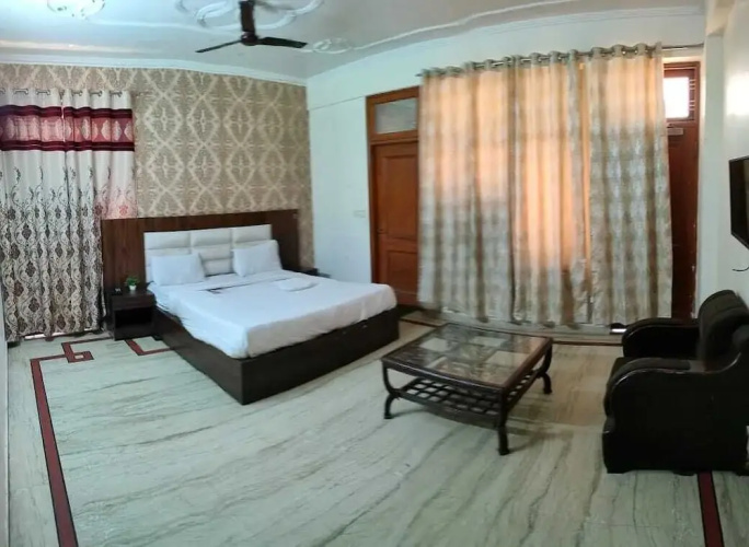 Winsome Residency