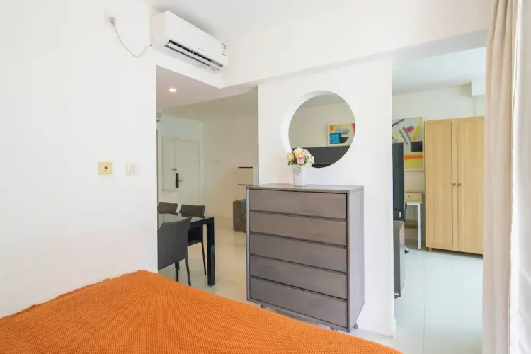 Tyms Xujiahui  Stylish 1BR APT