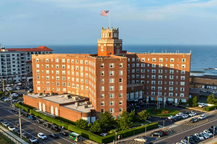 Berkeley Ocean Front Hotel photo 27