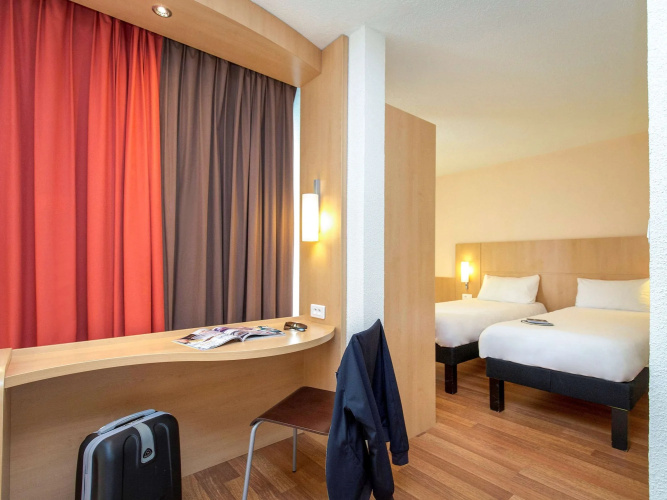 ibis Cavaillon Portes du Luberon