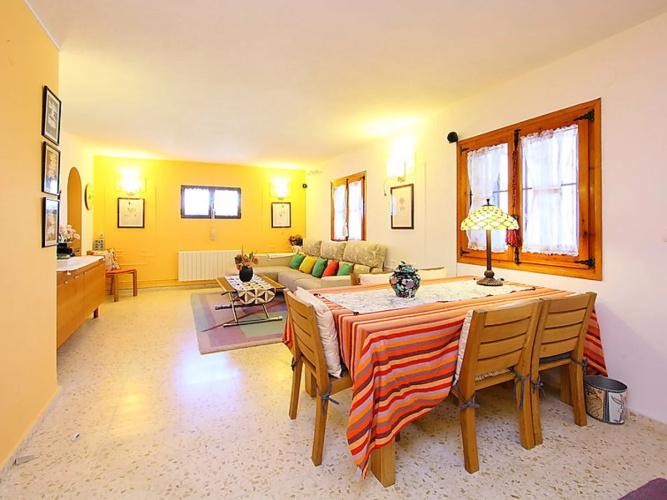 House Sorolla Falcone