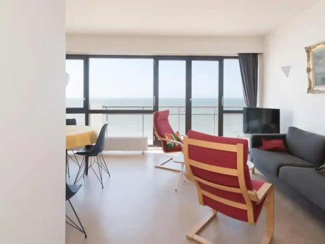 Apartment in Ostend With sea Views