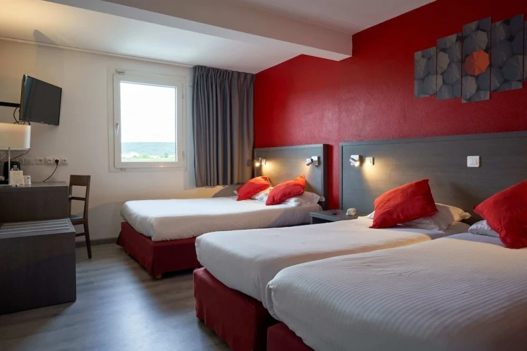 Superior Quadruple room