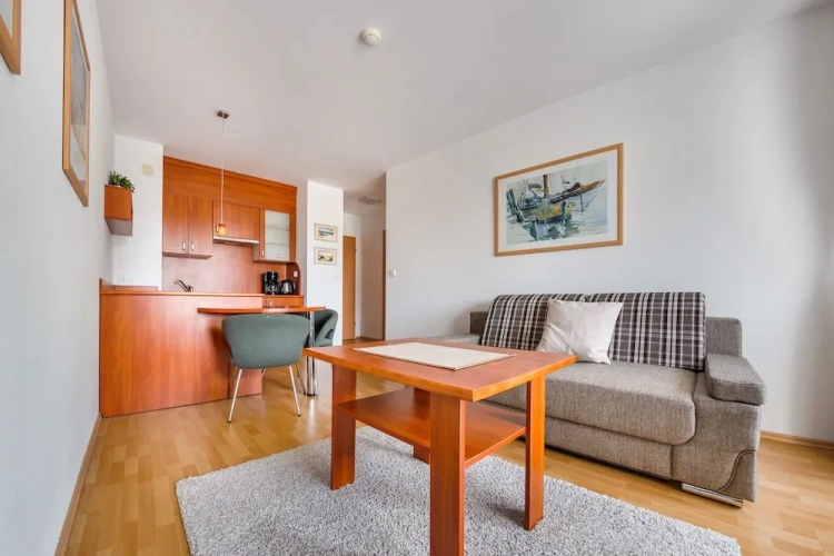 Twin Apartment