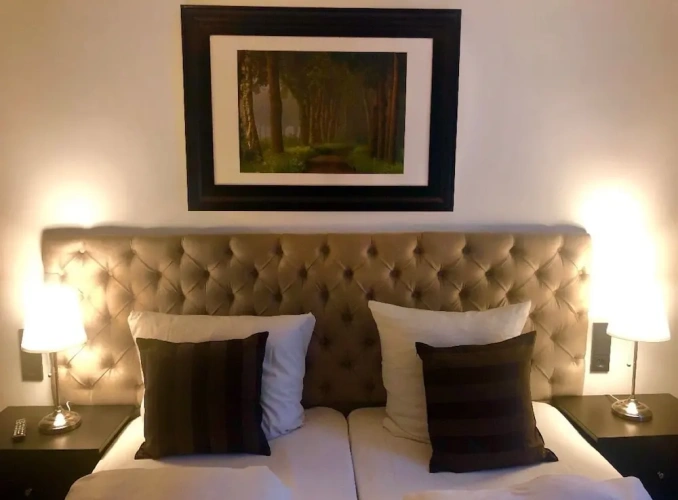 1 Bedroom Comfort Double room with garden view