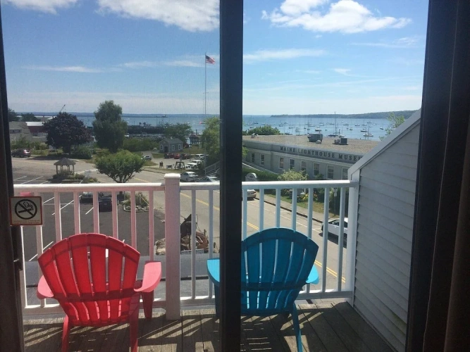Double Suite with balcony and with harbour view