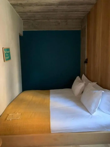 Standard Triple room with balcony