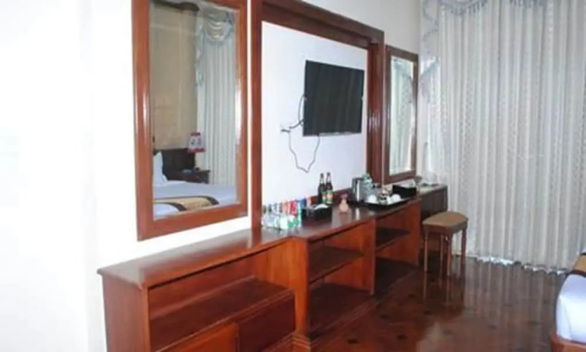 Royal Lotus Hotel