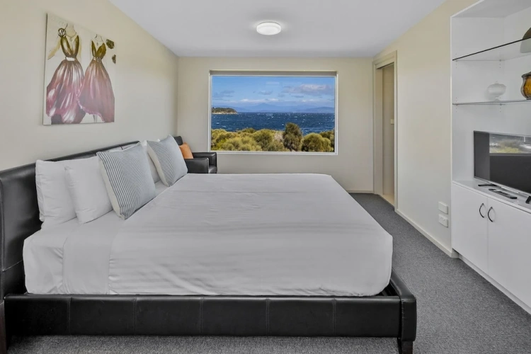 3 Bedrooms Cottage with sea view