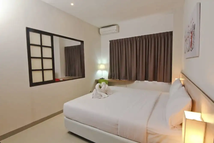 1 Bedroom Suite