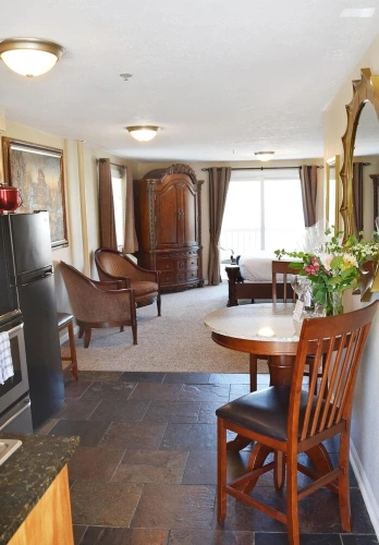 Quadruple Suite